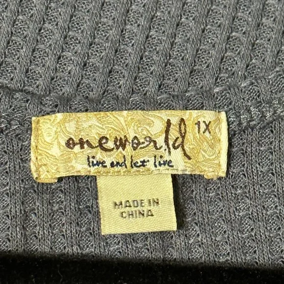 One World size 1X blue thermal lace trim 3/4 sleeve top - Picture 4 of 8